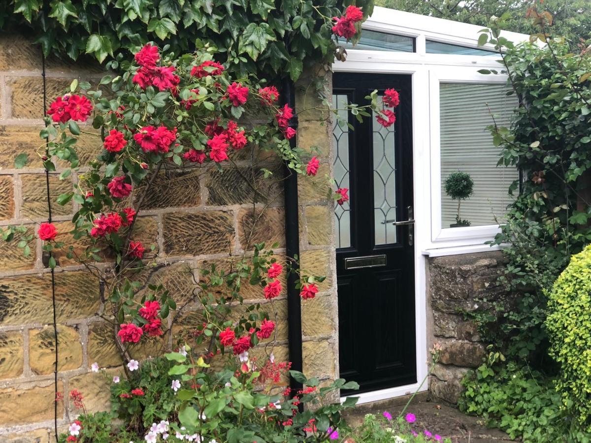 Scalby Grove Cottage สการ์โบโรห์ ภายนอก รูปภาพ