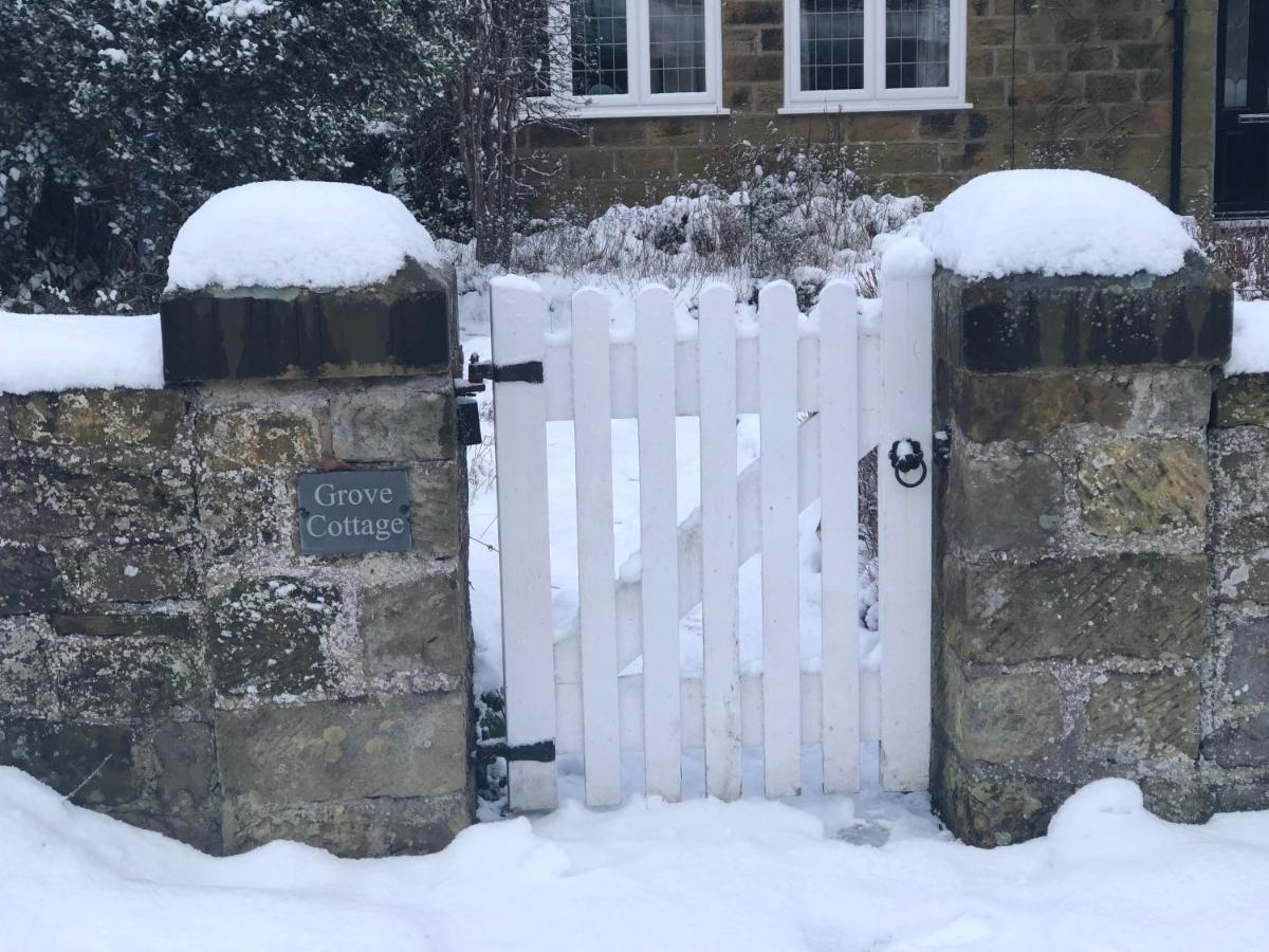 Scalby Grove Cottage สการ์โบโรห์ ภายนอก รูปภาพ